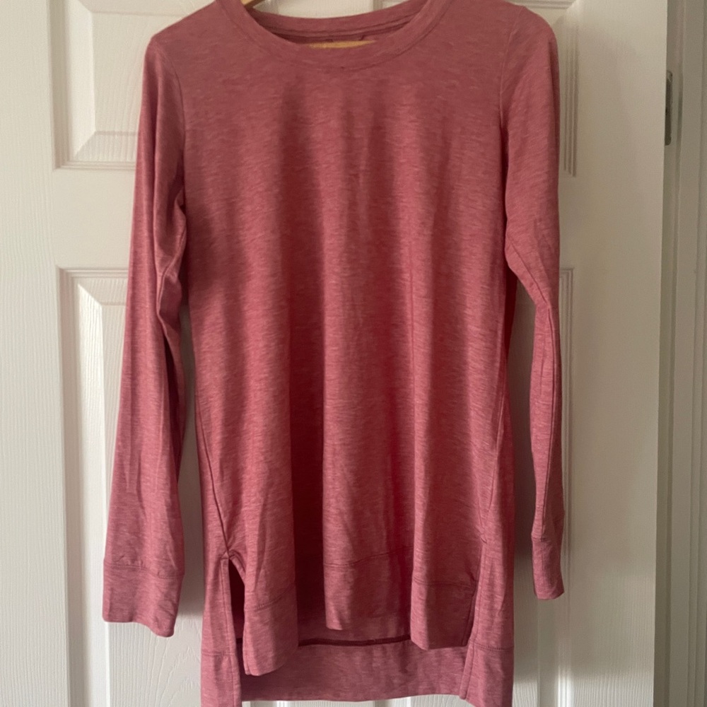 Patagonia Women's Pink Crew Neck Top